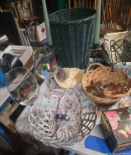 Assorted Home Decor Estate Lot — Baskets, Glassware, Boxes, Frames (1 of 9)