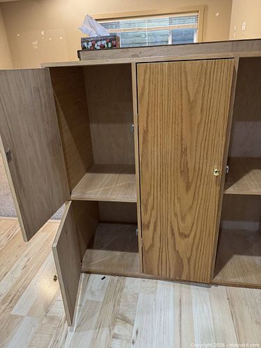 Cabinet  (1 of 3)