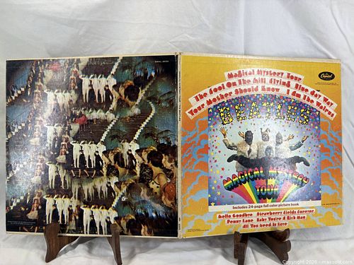 The Beatles - Magical Mystery Tour (Capitol SMAL-2835) canadian first pressing (1 of 8)