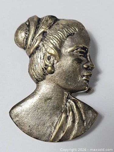 Antique Portrait Pin Brooch  (1 of 9)