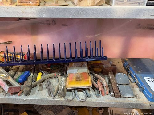 Tools B  (1 of 8)