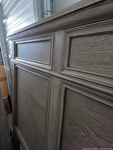 Transitional Oak Finish Complete Full Bed – Mattress, Split Box Springs As Is (1 of 15)