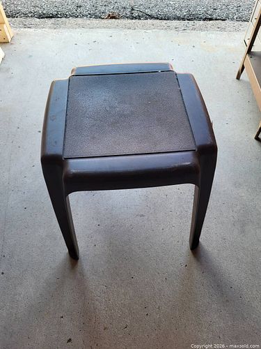 Lot #54 (1 of 1)