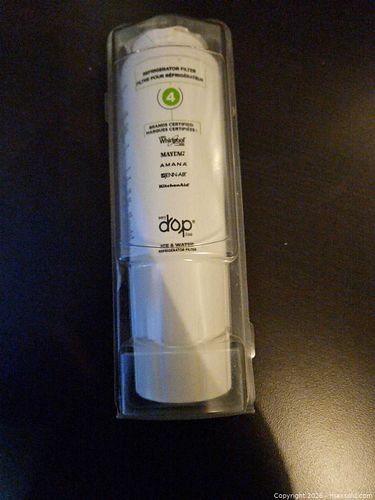 EveryDrop 4 Refrigerator Water Filter Fits Whirlpool, Maytag, Amana (1 of 4)