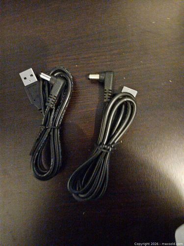 USB-A to Right-Angle DC Barrel Power Cables (2) (1 of 5)