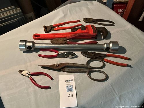 Carpenters tools (1 of 3)
