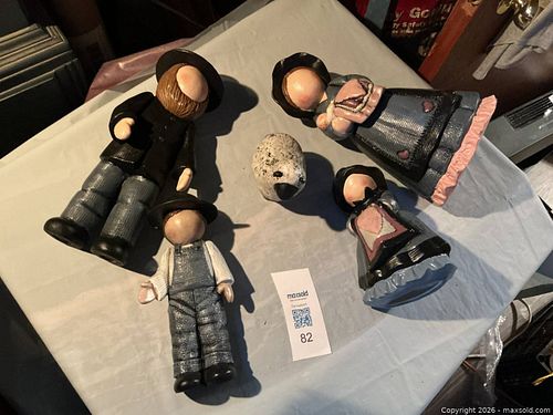 Collectors porciline  (1 of 3)