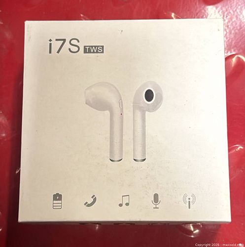 NEW i7S TWS True Wireless Stereo Bluetooth Earphones (1 of 3)