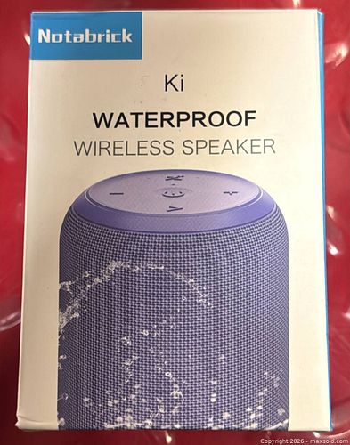NEW Waterproof Bluetooth Speaker (1 of 3)
