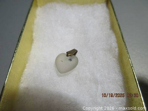 Mixed Jewelry Lot: Pendant, Chain, Ring & Multi-Strand Pearls (1 of 4)