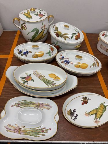 English Porcelain Serving Set, Fruit & Vegetable Motif with Gold Trim (1 of 8)