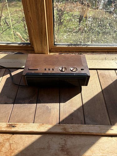Panasonic Clock Radio  (1 of 3)