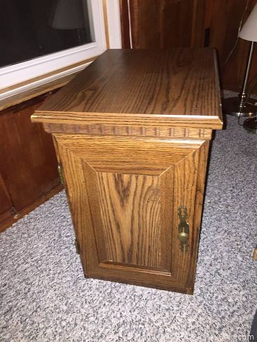 Lot #0050 (1 of 4)