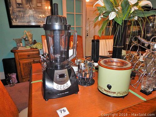 Lot #0075 (1 of 13)