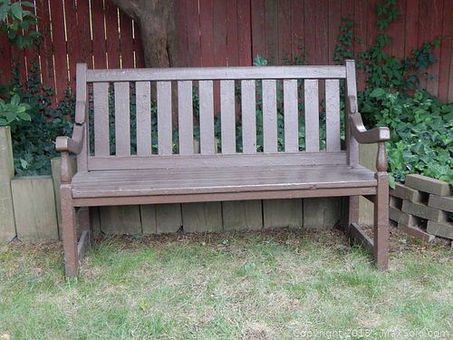 Lot #0111 (1 of 9)