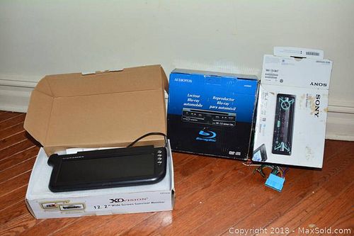 Lot #0011 (1 of 11)