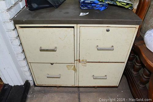 Lot #0021 (1 of 6)