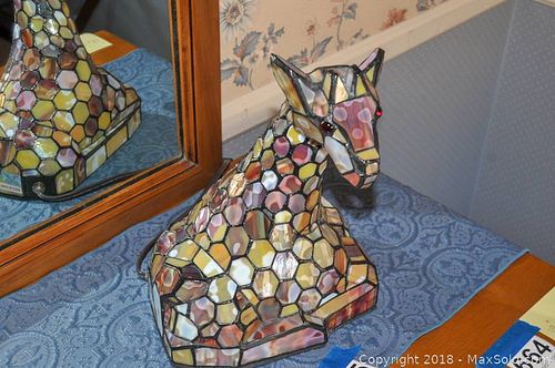 Lot #0665 (1 of 7)
