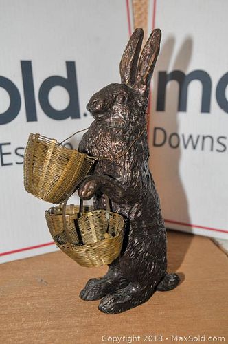 Lot #0732 (1 of 4)