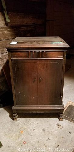 Lot #0757 (1 of 14)