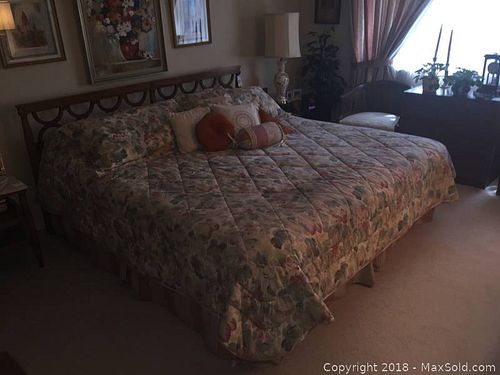 Lot #0223 (1 of 8)