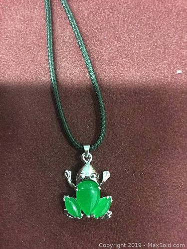 Lot #0022 (1 of 3)
