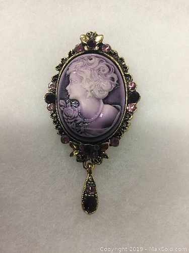 Lot #0042 (1 of 2)