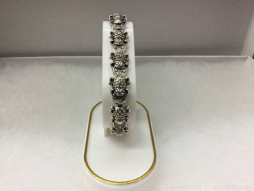 Lot #0126 (1 of 3)