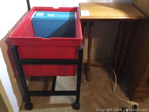 Lot #0057 (1 of 13)