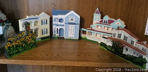 Lot #0113 (1 of 12)