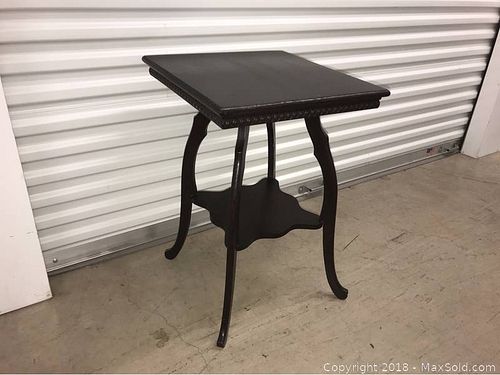 Lot #0004 (1 of 5)