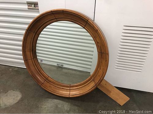 Lot #0010 (1 of 5)