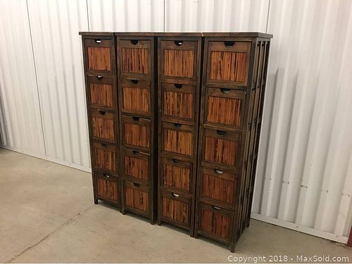 Lot #0011 (1 of 14)