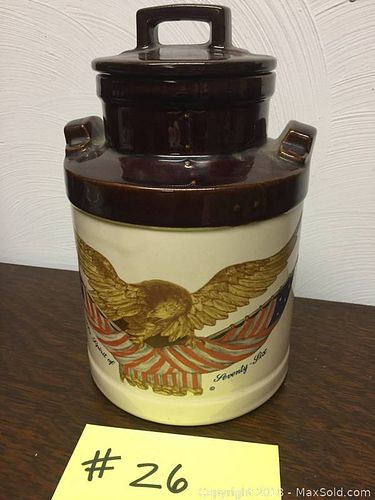 Lot #0026 (1 of 3)
