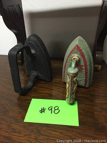 Lot #0098 (1 of 3)