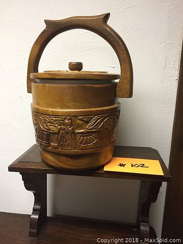 Lot #0102 (1 of 4)