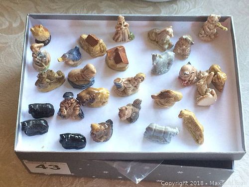 Lot #0043 (1 of 10)