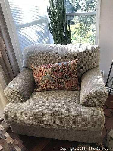 Lot #0112 (1 of 14)