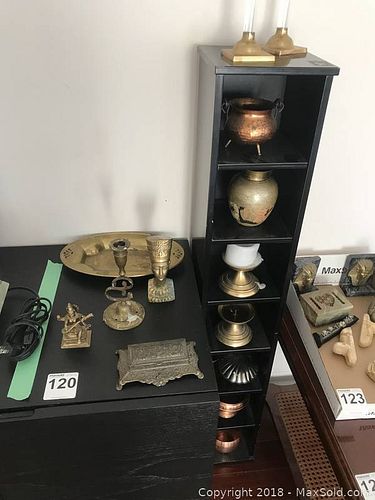 Lot #0120 (1 of 16)