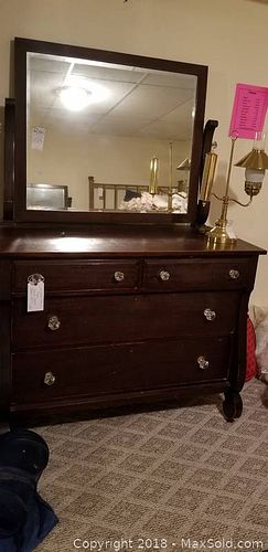 Lot #0409 (1 of 9)