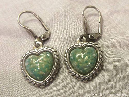 Lot #0056 (1 of 2)