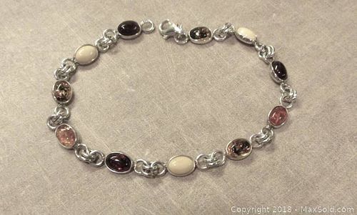Lot #0070 (1 of 4)