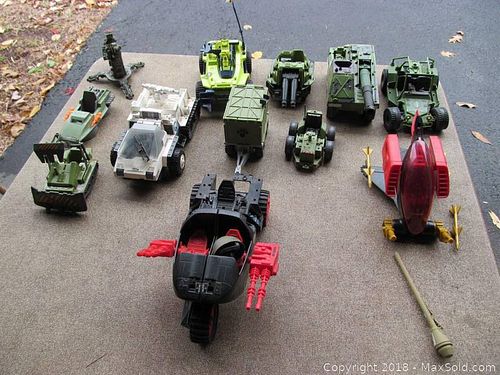 Lot #0047 (1 of 12)