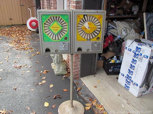 Lot #0096 (1 of 10)