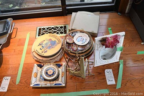 Lot #0743 (1 of 22)
