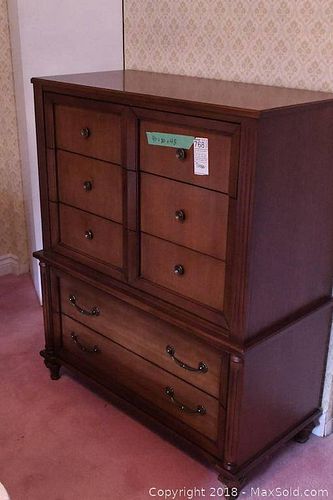 Lot #0768 (1 of 11)