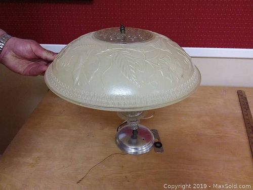 Lot #0028 (1 of 5)