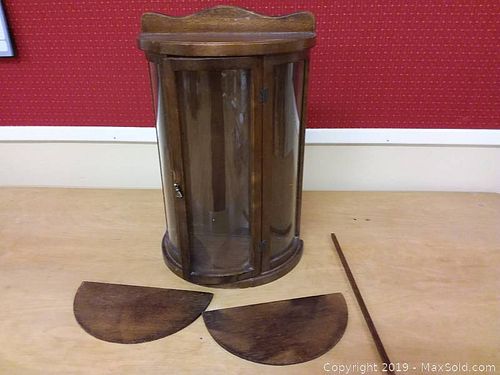 Lot #0039 (1 of 5)