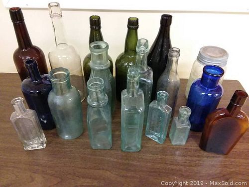 Lot #0132 (1 of 10)