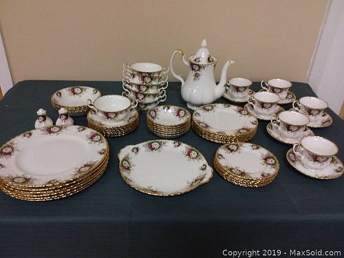 Lot #0175 (1 of 8)